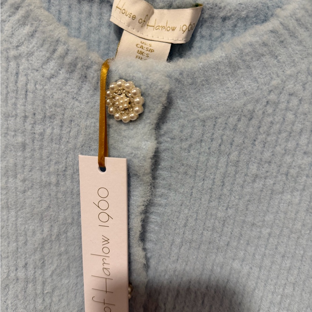 House of Harlow 1960 Blue Cropped Cardigan Short Sleeve Pearl Rhinestone Button - Picture 3 of 13